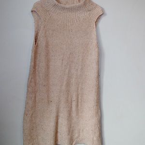 A. New Day Beige short sleeve sweater mid dress